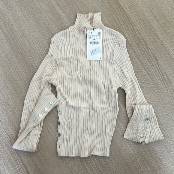 ZARA - long sleeve - Picture 1 of 2